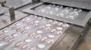 Азиядағы алғашқы ел Pfizer компаниясының COVID-19-ға қарсы таблеткаларын мақұлдады