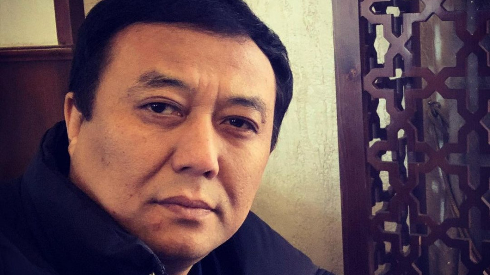 "Өліп қалды деп жатыр екен". Әнші Саят Медеуов операциядан кейінгі жағдайын айтты