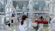 Pfizer басшысы: ғылым қатерлі ісік ауруын емдеуге жақын