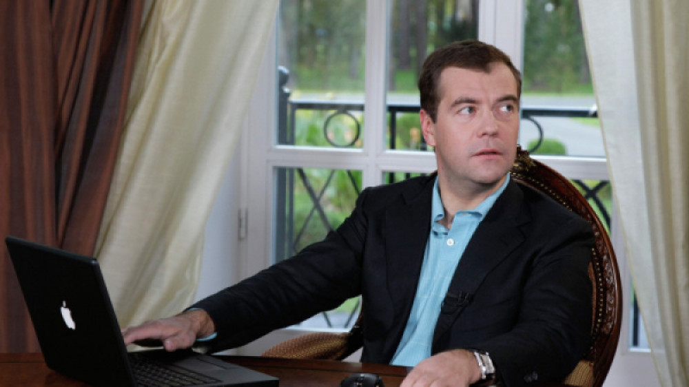 Қазақстан туралы жазба: Көмекшісі Дмитрий Медведевтің "ВКонтакте" парақшасы туралы пікір білдірді