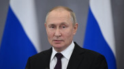 Путин Донецк, Луганск және екі облыста әскери жағдай енгізді