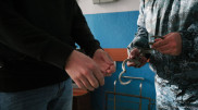 Қарағандыда балаларға тиіскен ер адам ұсталды