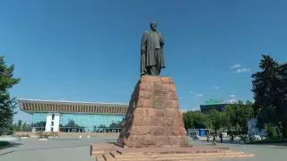 Алматы ескерткіштері: Абайдан Виктор Цойға дейін