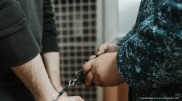 Қарағанды ​​облысында өгей әкесі зорлаған 15 жастағы қыз жүкті болып қалған