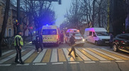 Алматыда хостелдегі өрттен зардап шеккен үш адам ауруханаға жеткізілді