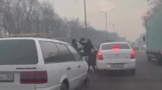 Алматы облысында жолда төбелес шығарған жүргізуші ұсталды