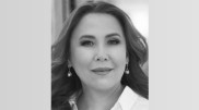 “Көзі жасыл өте әдемі болатын“: тележүргізуші ұшақ апатынан қаза тапқан қазақстандық әйел туралы
