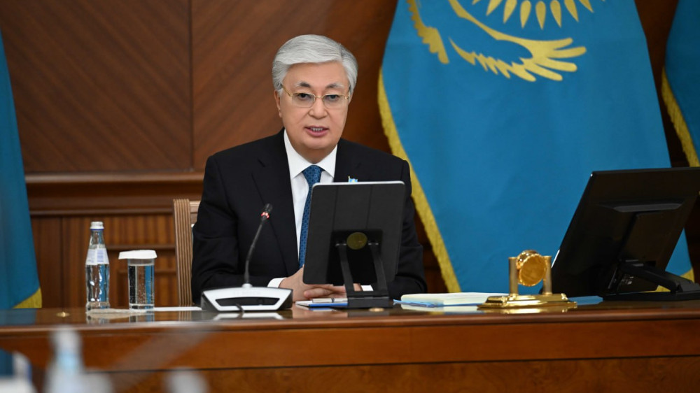 Президент Ұлттық банк пен үкіметтен батыл шешімдерді талап етті