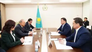 Түркістанда білім мен ғылым, туризм салаларын дамыту бағатындағы жобалар пысықталды