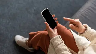 Бір айда 100 миллион теңге: қазақстандықтар әлі де телефон алаяқтарына сенеді