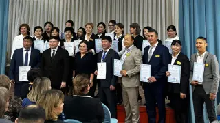 Түркістан облысының дарын мектептеріне арналған республикалық оқу-әдістемелік кеңес өтті