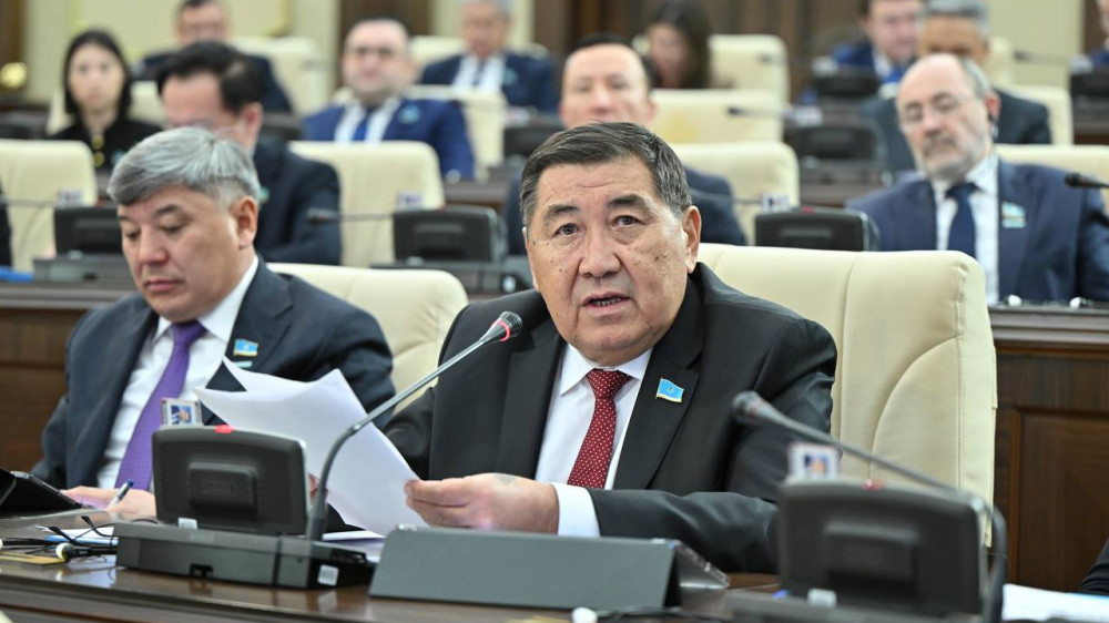 Ескі жүйенің астыртын айқасы әлі жүріп жатыр - депутат