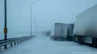 Қазақстанның екі облысында жолдар жабылды