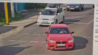 Қызыл BMW мінген алматылық жолда қауіпті “шоу“ жасады
