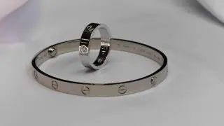 Қазақстанда олигархтардан тәркіленген әшекейлер аукционда сатылды