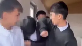 Желіде аяусыз соққыға жығылған оқушылардың видеосы тарады