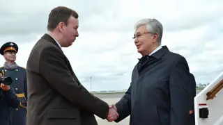 Тоқаев Мәскеуге ұшып барды