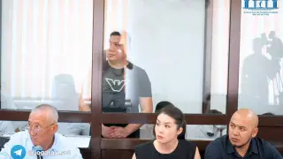 Шерзат ісі: сот залындағы күмәнді диалог тікелей эфирге түсіп қалды