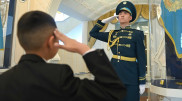 Балалар Ақорданы аралады