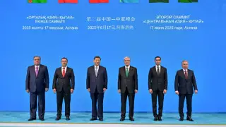 Тоқаев “Орталық Азия – Қытай“ саммитіне қатысушы мемлекеттер басшыларын қарсы алды