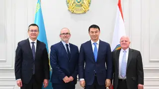 Дархан Сатыбалды Алматыны ғылыми және білім беру хабы ретінде дамыту жайын Coventry University басшылығымен талқылады