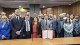 Парижде жаңа мемлекет құру туралы келісімге қол қойылды