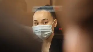 Премьер-министрге Перизат Қайратқа қатысты сұрақ қойылды