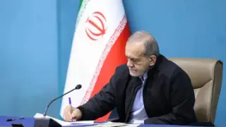 Трамптың қоқан-лоққыларына жауап ретінде Иранда елдің Қорғаныс кеңесі құрылмақ