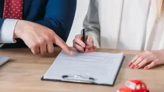 Астана тұрғыны 270 миллион теңге тұратын көлікті алдап несиеге алғызған