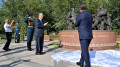 Тоқаев пен Жапаров “Достықтың алтын көпірі“ ескерткішінің ашылу рәсіміне қатысты
