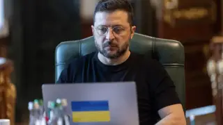 Ресейге қатысты санкциялар: Зеленский бірнеше жарлыққа қол қойды