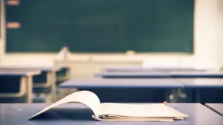 Павлодарда оқушы ескерту жасаған мұғаліміне шабуыл жасады