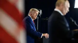 Трамп Ресейдің жағалауында АҚШ-тың атом сүңгуір қайығы барын еске салды