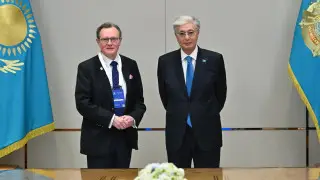 Тоқаев Queen’s University Belfast президентін қабылдады