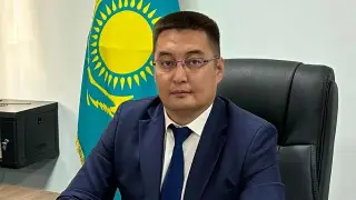 Асхат Шахаровтан Хромтау әкімінің қамауға алынуы туралы сұралды