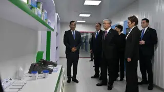 Тоқаев Жамбыл облысындағы фармацевтикалық кәсіпорындардың қызметімен танысты