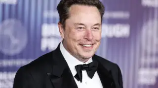 Илон Маск АҚШ демократиясына төнген қауіп туралы айтты