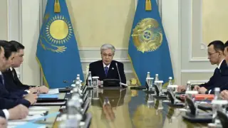 Тоқаев Қорғаныс министрлігінде ауыс-түйіс жасады