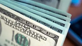 Доллар бағамы 500 теңгеден төмендеді