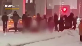 Астанада мектептің маңында екі баланы көлік қағып кетті