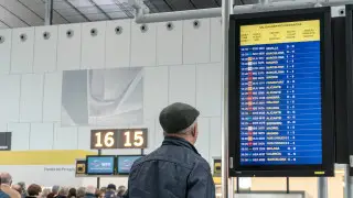 “Кинодағыдай“: жолаушы бірнеше жыл бойы тегін ұшып жүрген