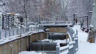 Астанада аяз күшейеді, ал Алматыда қалың қар жауады