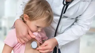 Қазақстанда емханалардағы педиатриялық учаскелер жабылып жатыр: не өзгереді?