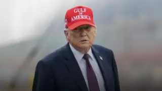 Трамп Ираннан төнген ядролық қауіп жойылғаннан кейін мұнай бағасы құлдырайтынын айтты