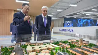 Тоқаев әл-Фараби атындағы Қазақ ұлттық университетіне барды