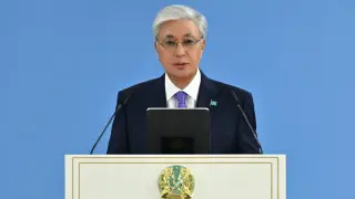 “Шешімін күткен мәселе шаш етектен“. Президент ҚазҰУ-да ғылыми қоғамдастықпен кездесті