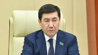 Ерлан Қошанов: Халық жаңа Конституцияны “Тоқаевтың Әділетті Конституциясы“ деп атады