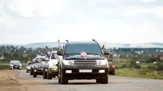 Жол ережесін өрескел бұзған кортеж: жүргізушілер мен жолаушылар қалай жазаланады?