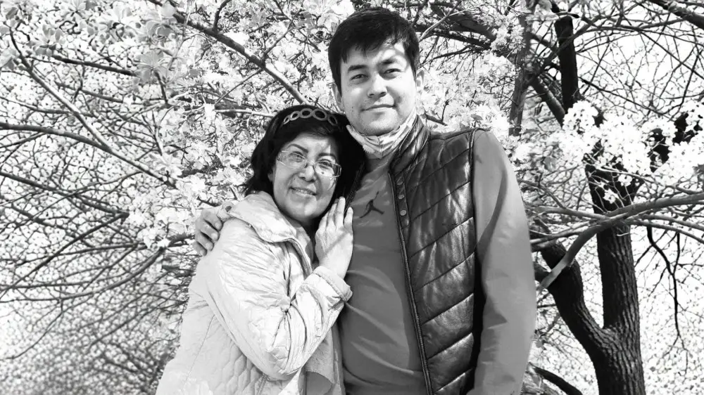 В Алматы найден мертвым сын известной певицы Гульнар Сикымбаевой