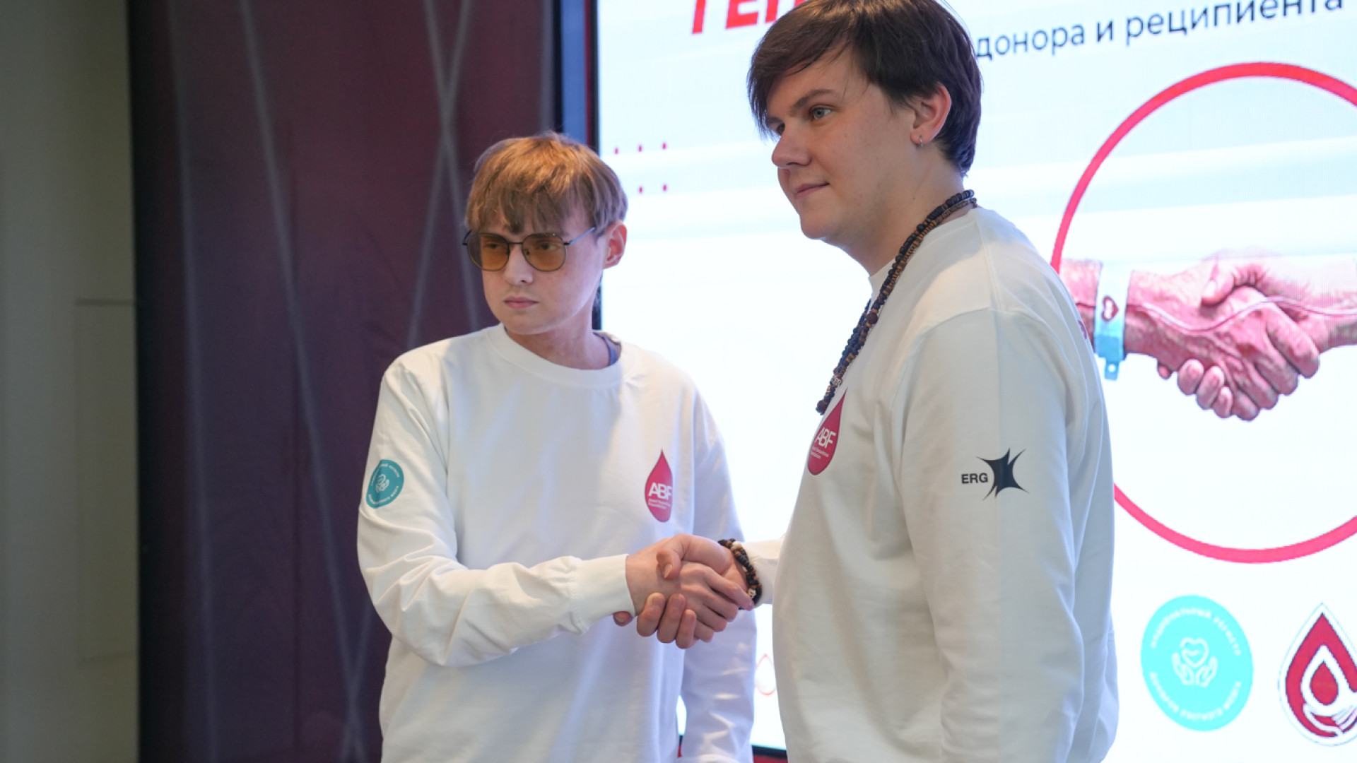 Жілік майының доноры және ол құтқарып қалған пациент